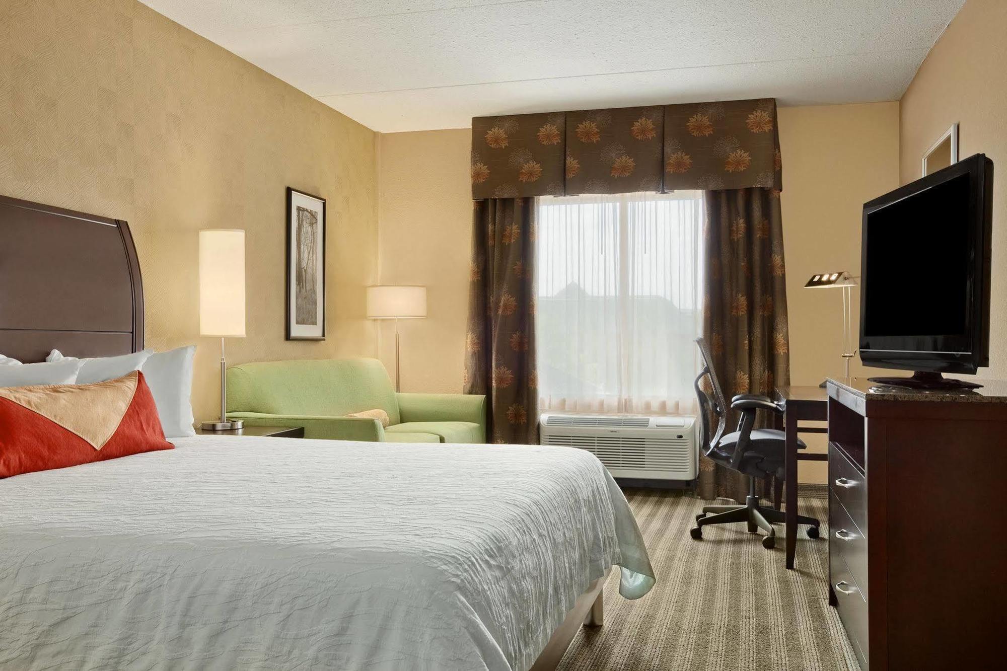 Hilton Garden Nashville/franklin-cool Springs Hotel